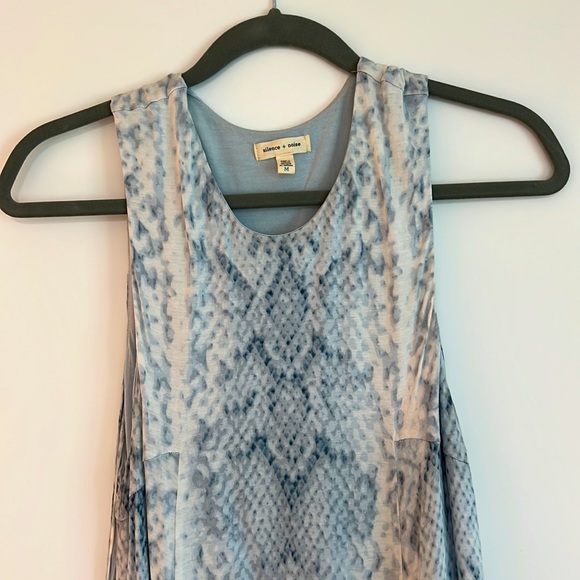 Silence + noise, urban outfitters blue snake print dress! Brand new condition!! - Picture 2 of 6